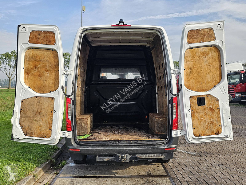 Autoutilitară Mercedes 317 L2H2 Dubbele Cabine!