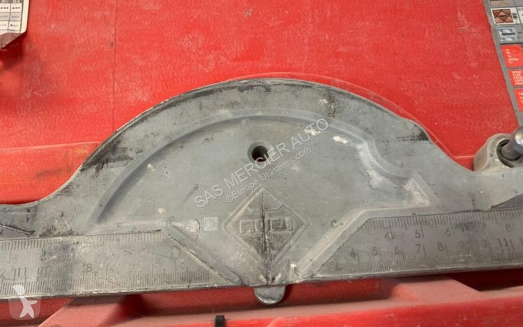 Furgoneta  coupe carrelage manuel - longueur