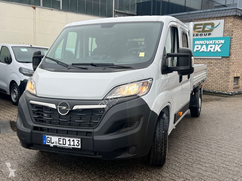 Samochód dostawczy Opel Vermietung-Rental...