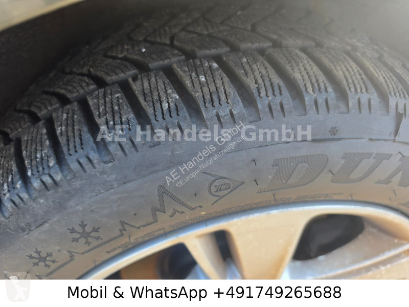 Véhicule utilitaire Opel B Sports Tourer...