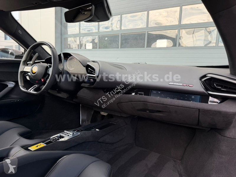 Autoutilitară Ferrari | RACING SEATS | LIFT |...