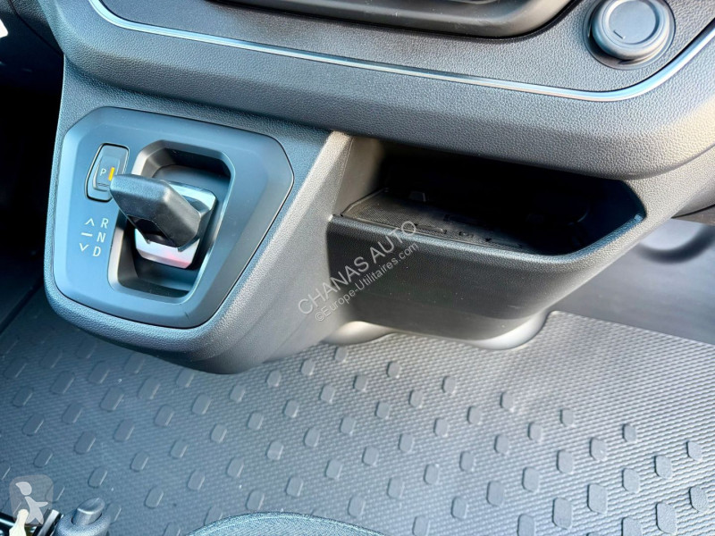 Furgoneta Renault L1H1 3T DCI 150 AUTO RED 3PL...