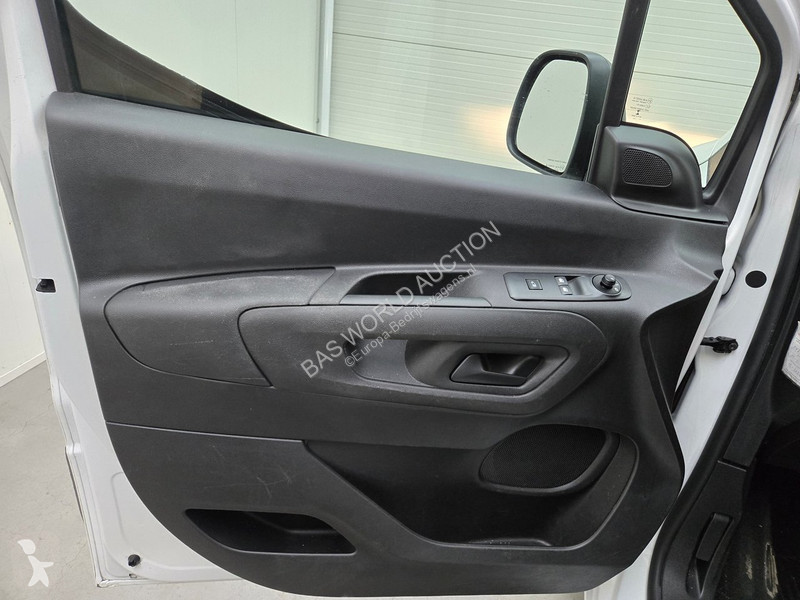 عربة نفعية Toyota 1.5 D-4D Live CITY