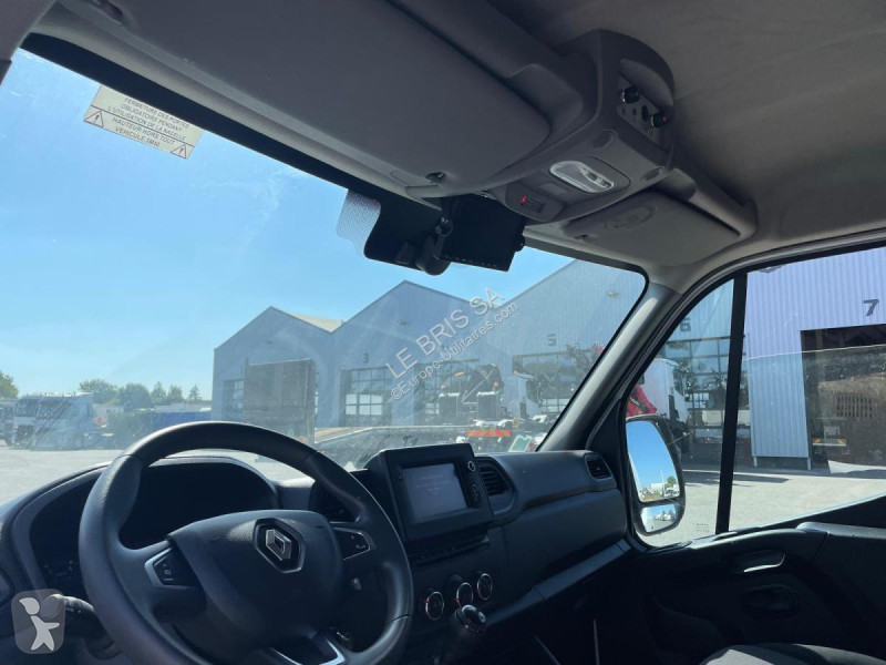 عربة نفعية Renault