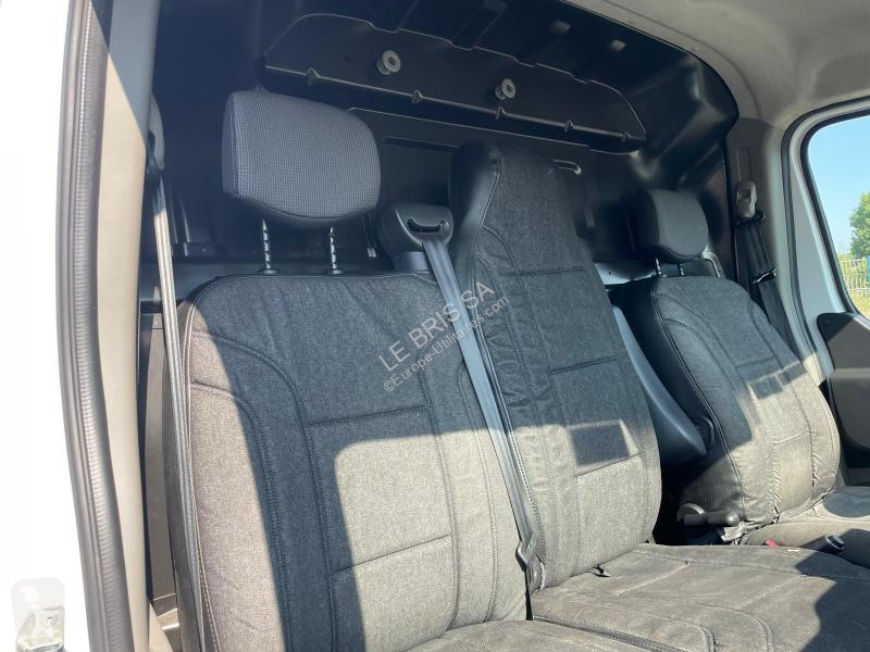 Samochód dostawczy Renault  MASTER