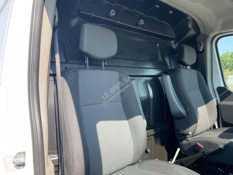 عربة نفعية Renault  MASTER