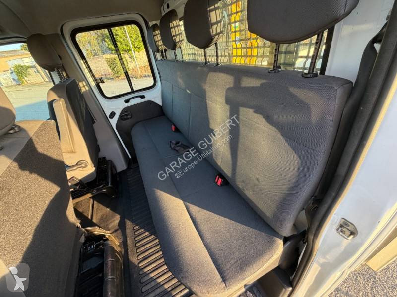 Véhicule utilitaire Renault RJ 3T500 130 CONFORT