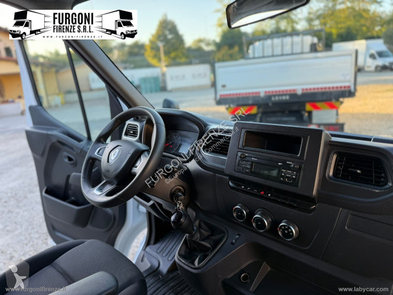 Autoutilitară Renault 35 2.3dCi 145 PL-TN Furg