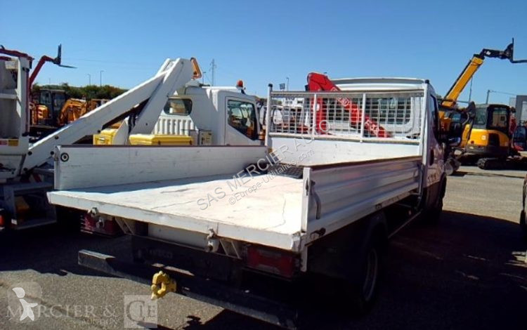 Autoutilitară Iveco