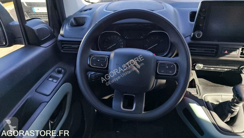 Véhicule utilitaire Citroën BERLINGO