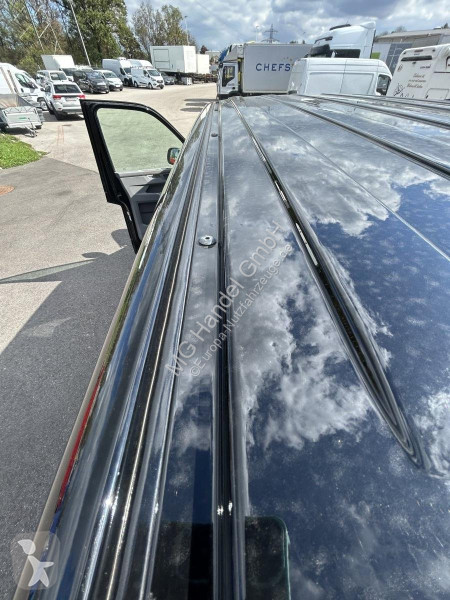 Autoutilitară Volkswagen T6.1 KOMBI 2.0 TDI,...