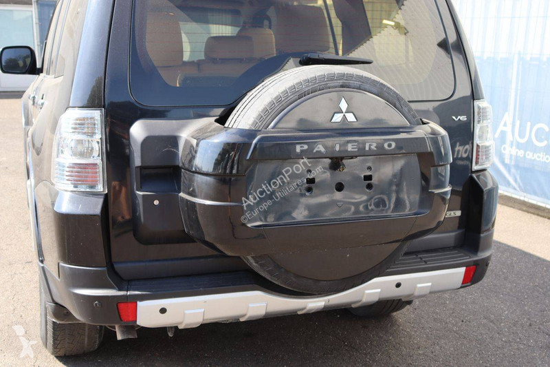 Véhicule utilitaire Mitsubishi