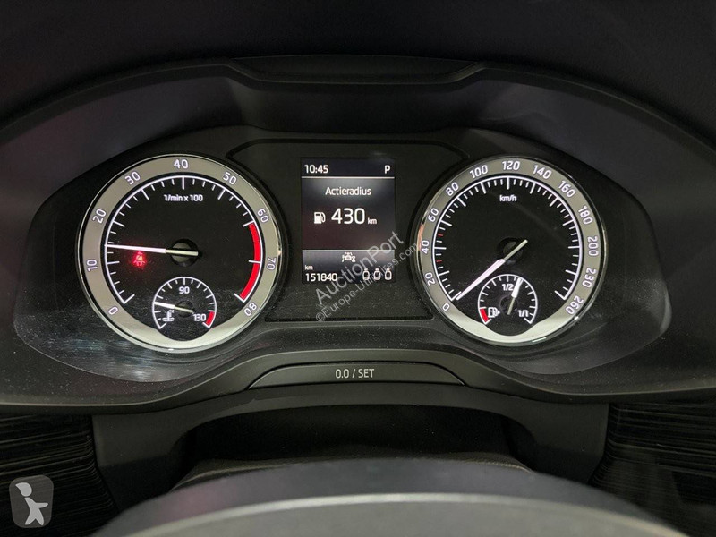 Véhicule utilitaire Skoda 1.5 TSI Business