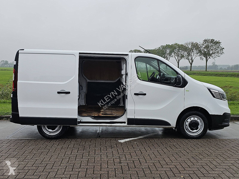 Véhicule utilitaire Renault 2.0 DCI BDCI 130 L1H1