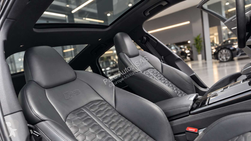 Véhicule utilitaire Audi