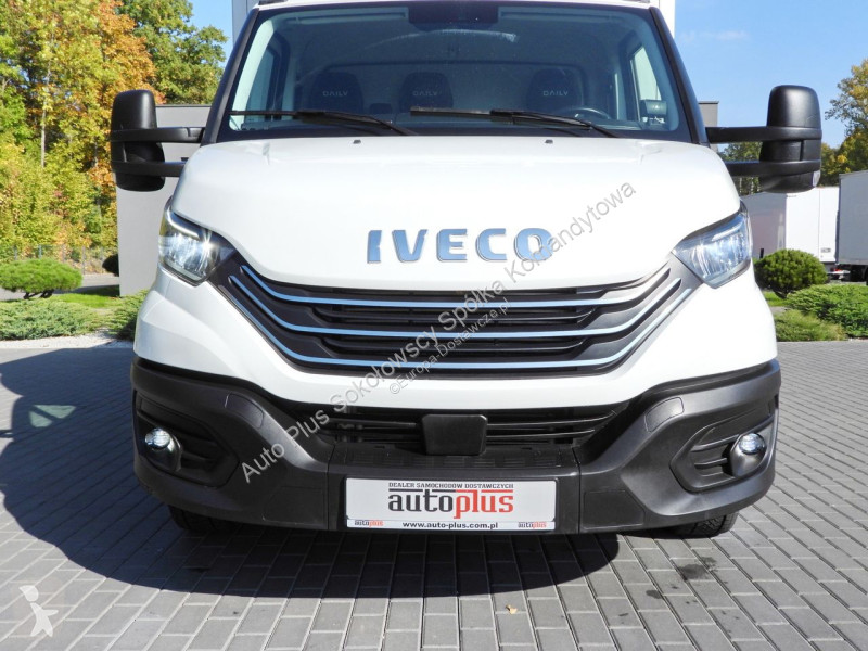 Véhicule utilitaire Iveco 35S16 DAILY