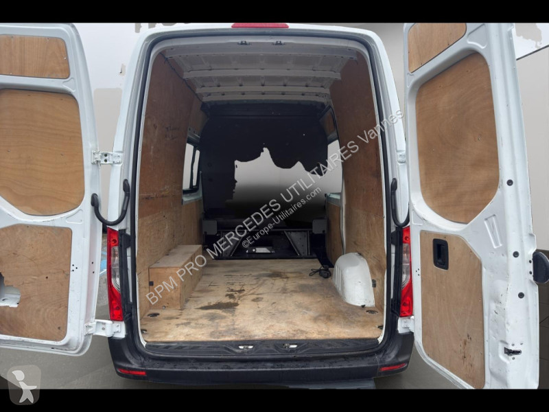 Mercedes Fg 314 CDI 37 3T5 First Propulsion...