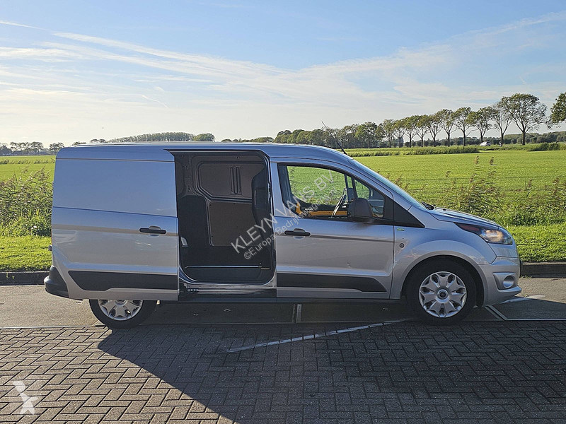 Véhicule utilitaire Ford 1.5 lang, airco, navi,...