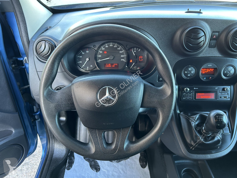Véhicule utilitaire Mercedes Long 111 1.5 CDI...