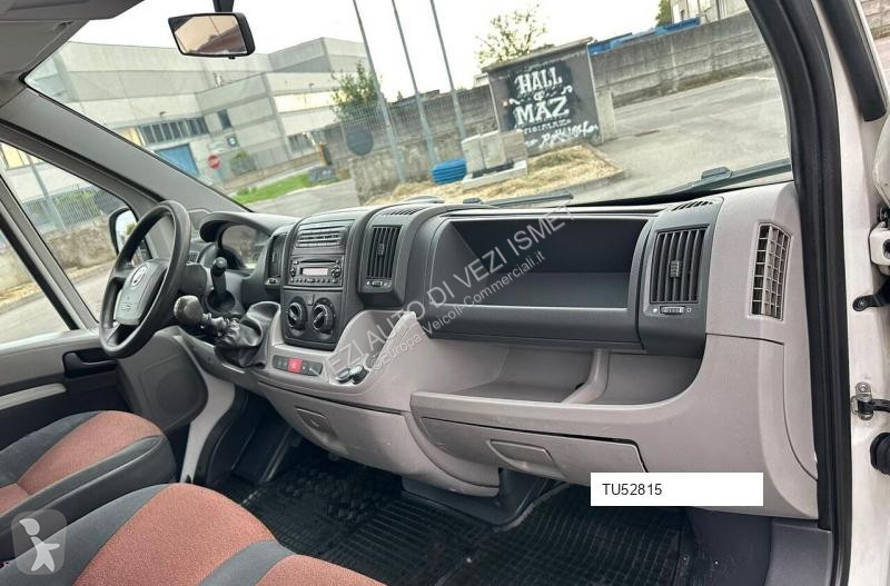 Véhicule utilitaire Fiat ducato