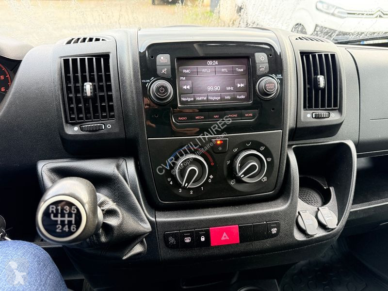 Véhicule utilitaire Citroën JUMPER FG 35 L3H3...