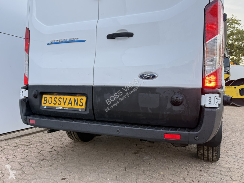 Véhicule utilitaire Ford e 68kWh 184PK E-
