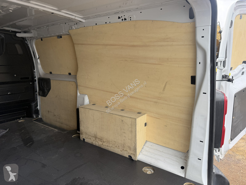 Véhicule utilitaire Opel e 75kWh 136PK e-