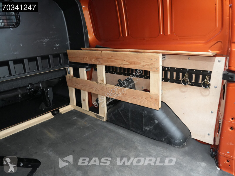 Ford 170pk Automaat L2H1 Dubbele Cabine Limited...
