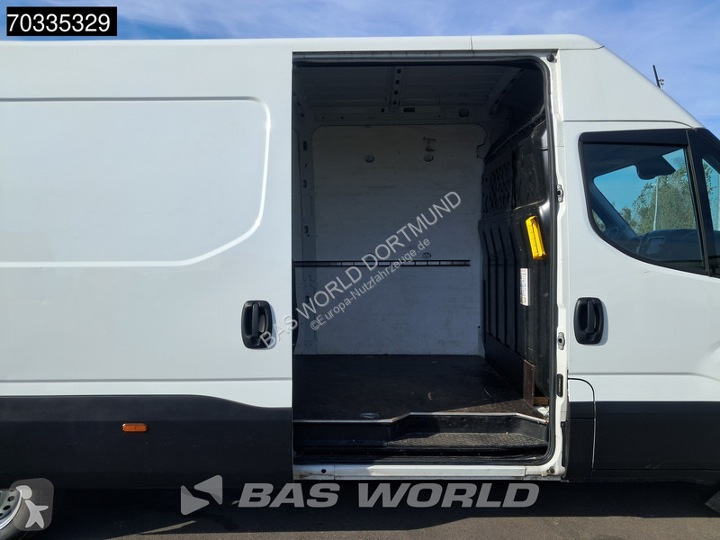 Véhicule utilitaire Iveco 35S16 Automatik 160PS...