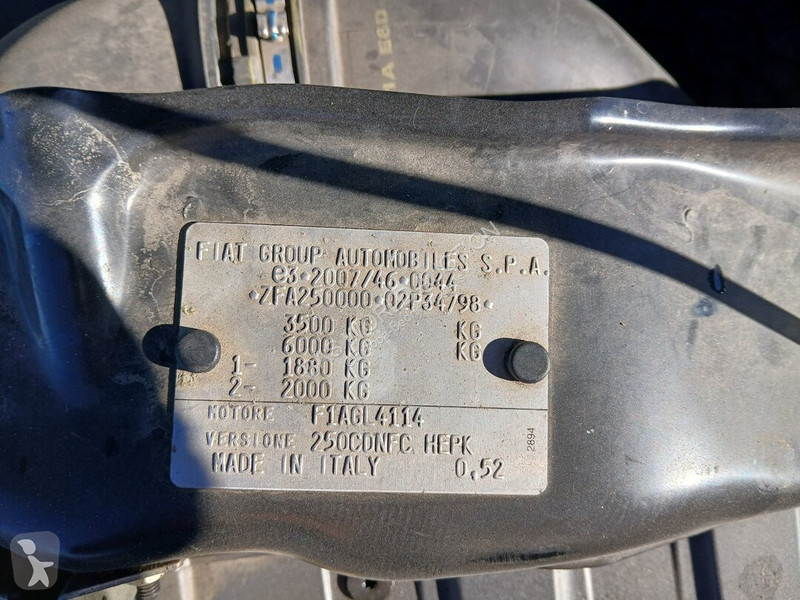 Véhicule utilitaire Fiat 120PK