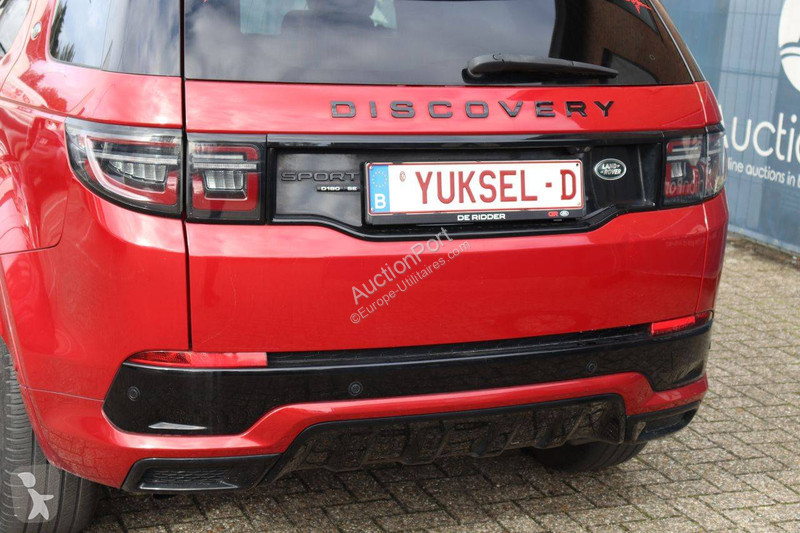 Véhicule utilitaire Land Rover D180 Sport