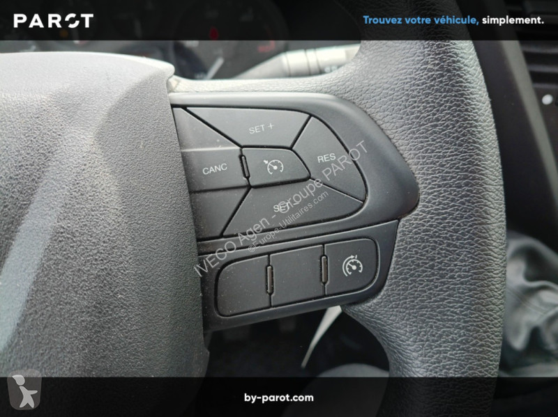 Véhicule utilitaire Iveco 35C16H3.0 empattement...