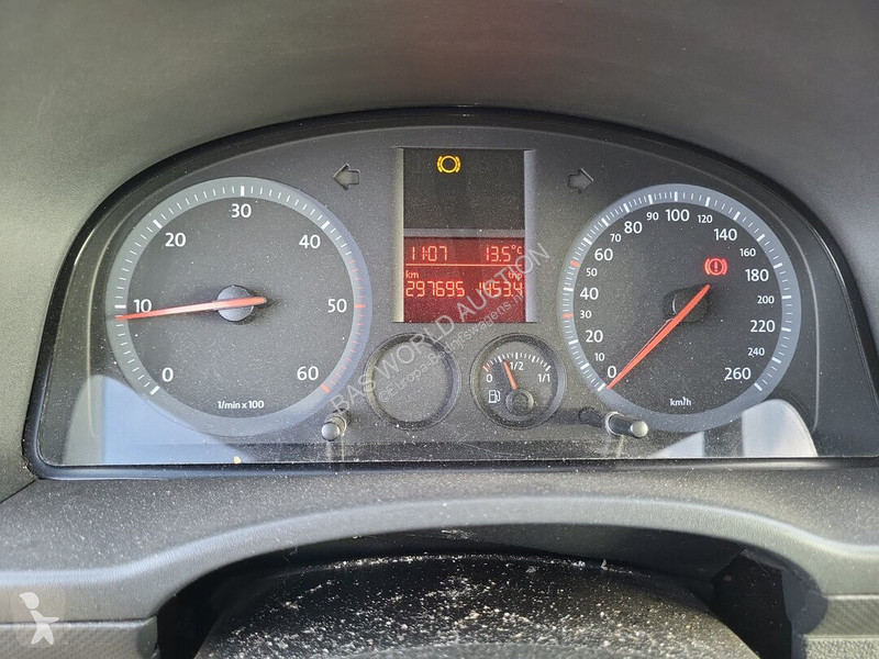 Véhicule utilitaire Volkswagen 69pk