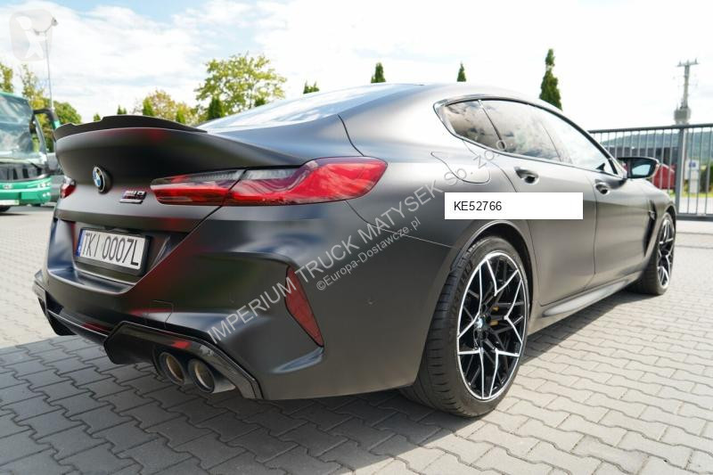 Véhicule utilitaire BMW M8