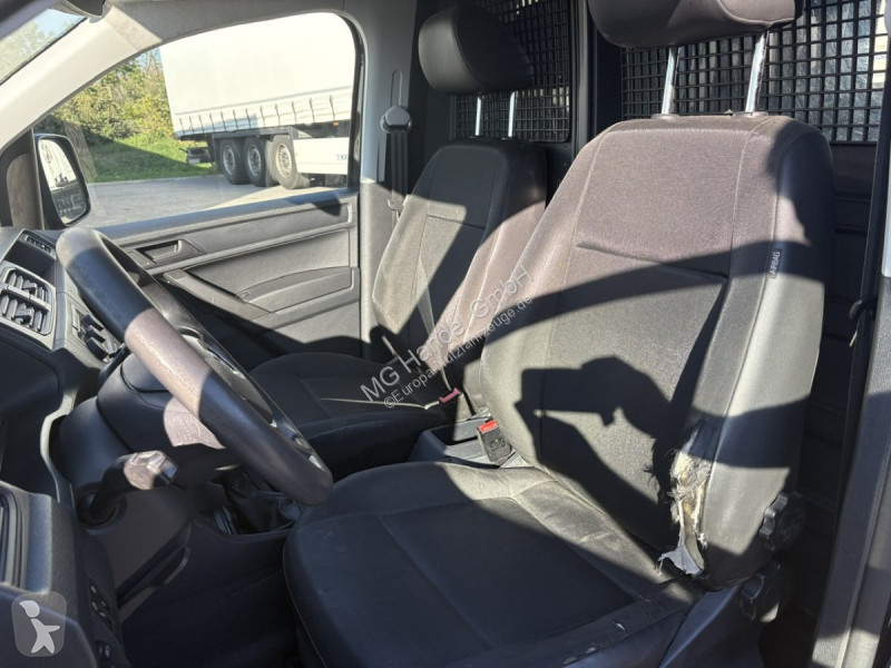 Véhicule utilitaire Volkswagen Caddy  2.0 TDI,...