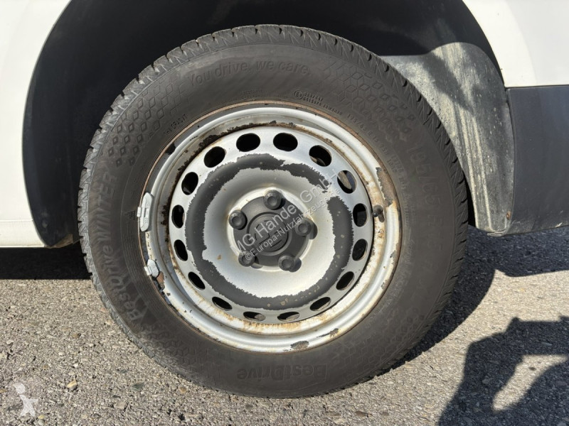 Véhicule utilitaire Volkswagen Caddy  2.0 TDI...