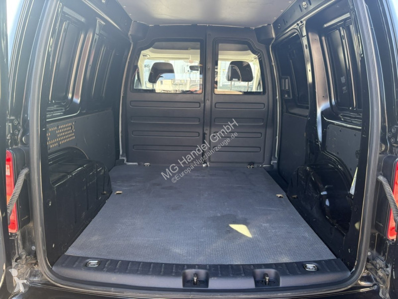 Véhicule utilitaire Volkswagen Caddy  2.0 TDI...