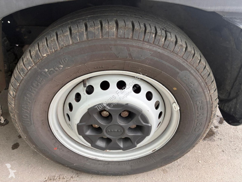 Furgoneta Iveco 35S16 V 16m3