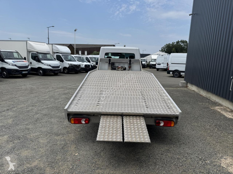 Renault MASTER DEPANNEUSE 3T5 PORTE VOITURE 2.3...