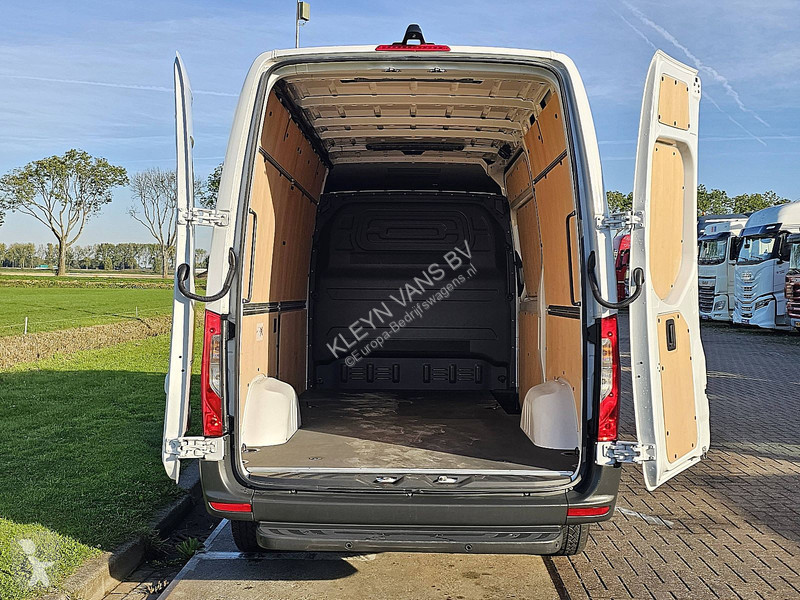 Furgoneta Mercedes 317 L2H2 | Automaat | LED |...