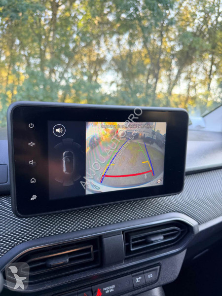 Užitkové vozidlo Dacia TCE 110 7 PLACES CONFORT