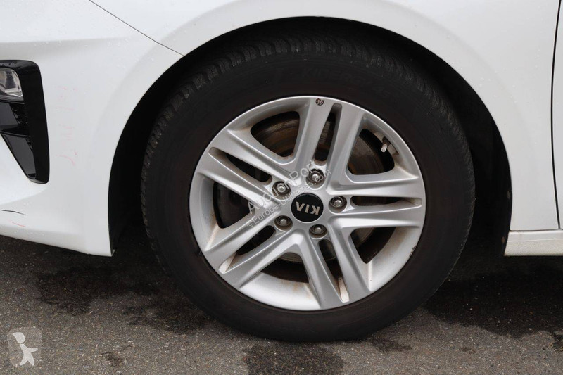 KIA  cee'd van