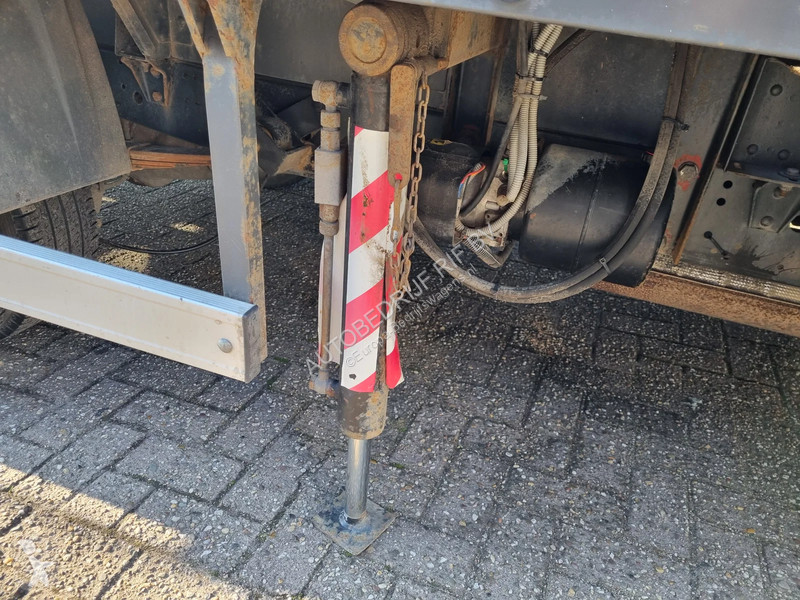 Iveco 35C13 Open laadbak Kraan 850kg Maxilift...
