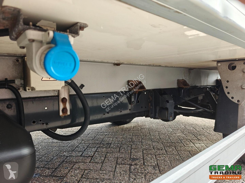 Furgoneta Iveco 4x2 Hi-Matic Sleeper Cab Euro6...