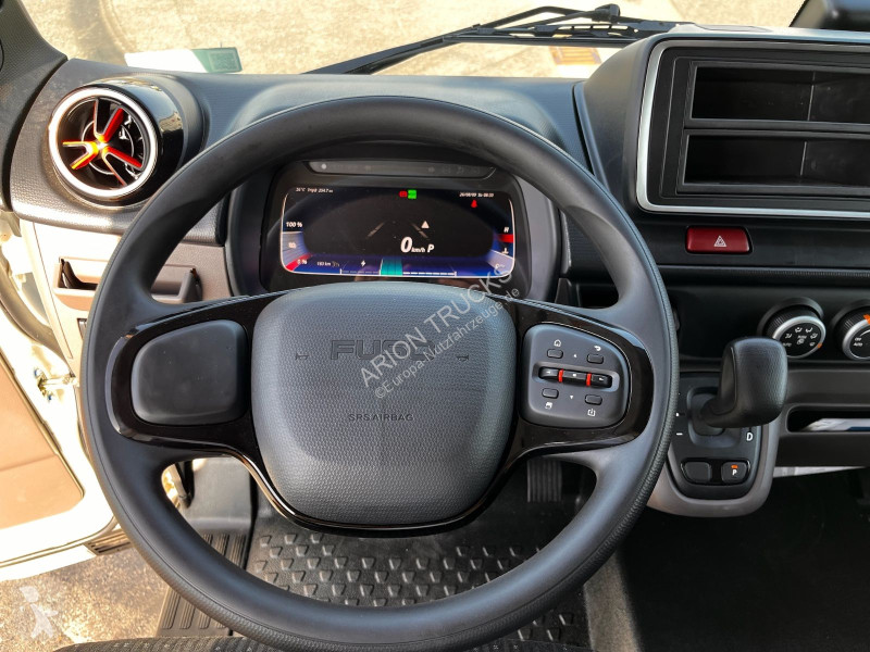 Furgoneta Fuso 4C15...