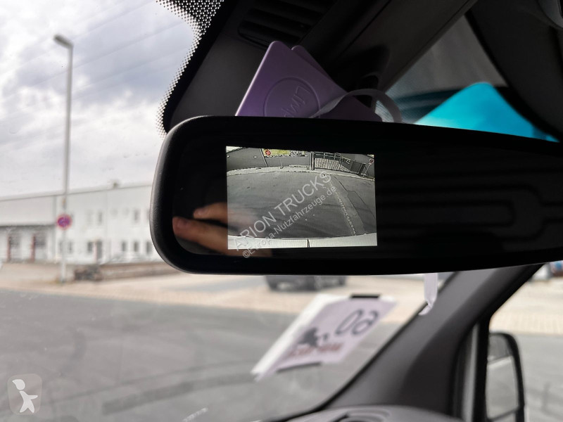 عربة نفعية Mercedes e L2H2...