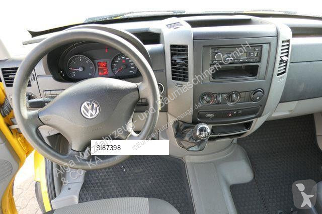 Furgoneta Volkswagen 4x2, Isoliert, Regale,...