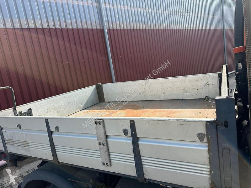 Furgoneta Mercedes U4000 mit Kipppritsche