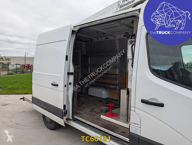 Renault 130.35 l2h2 navcelle van