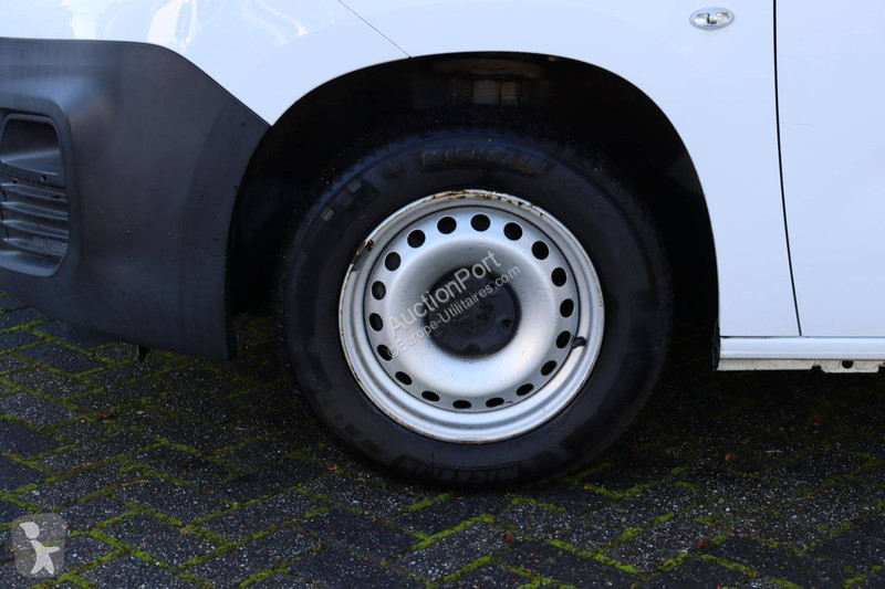 Furgoneta Peugeot
